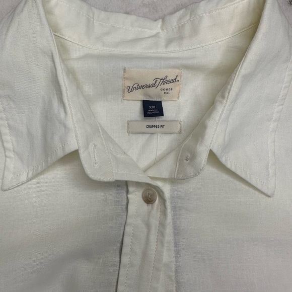 Women's Long Sleeve Button Down Cropped Shirt Universal Thread White Size XXL - Picture 2 of 6